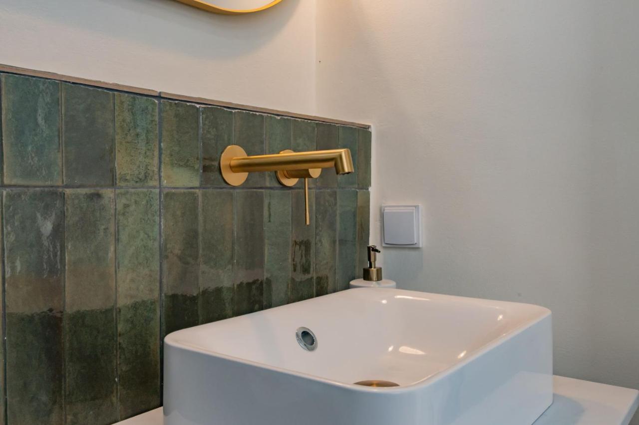 Charming Tram 28 Apartment By Lovelystay Lisboa Eksteriør billede
